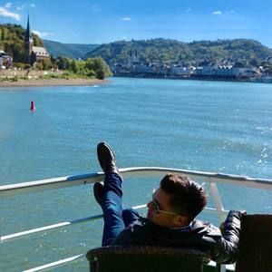 Meet your Posher, Mauricio